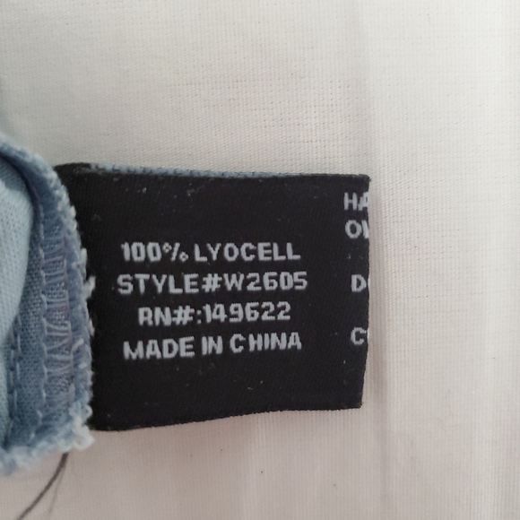 Walter Baker Off Shoulder Blue Denim Womens Jumpsuit Size XL - Picture 11 of 12